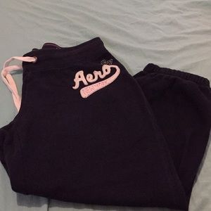 Woman’s Aeropostale sweat pants size M